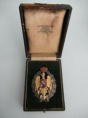 ROMANIA KINGDOM ACADEMY BADGE MEDAL # 3! IN FITTED CASE. MARKED. RARE!