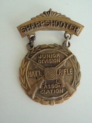USA NRA SHARPSHOOTER RIFLE BADGE MEDAL. RARE. VF