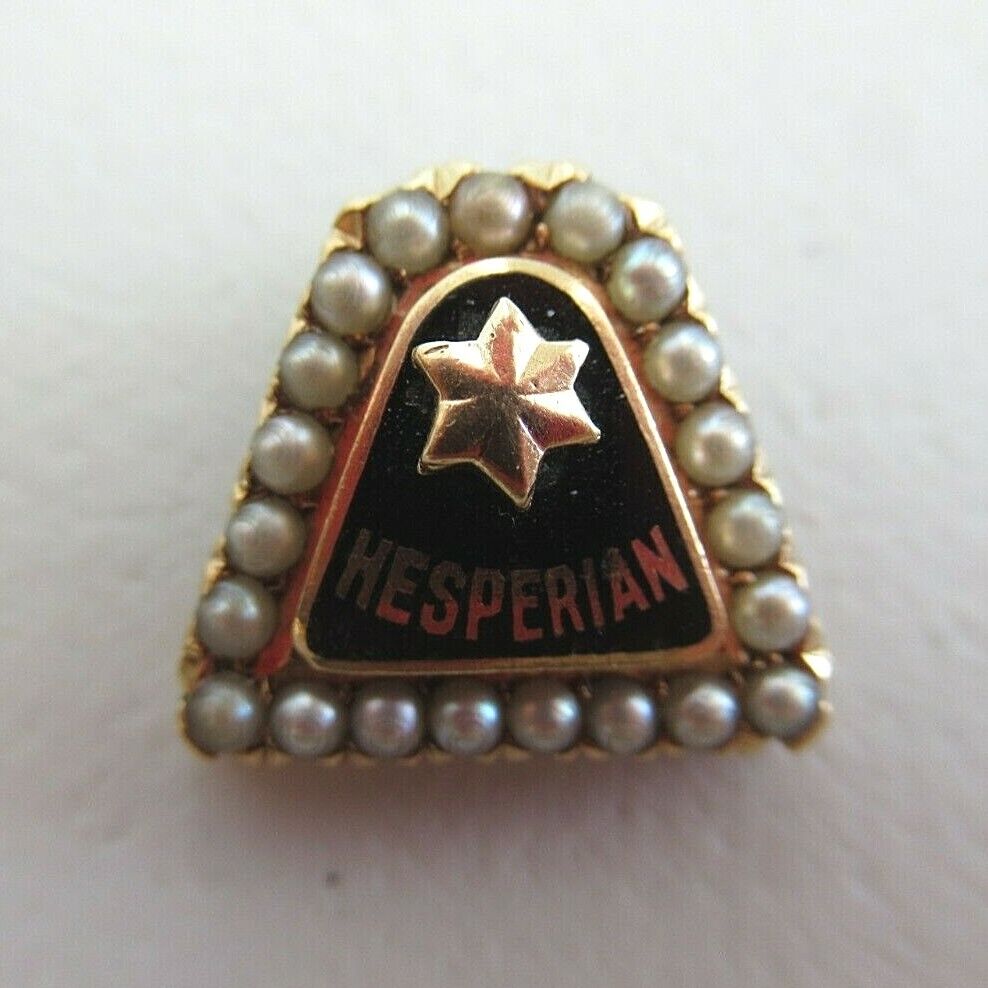 USA FRATERNITY SWEETHEART PIN HESPERIAN. MADE IN GOLD. 1937. NAMED. 16