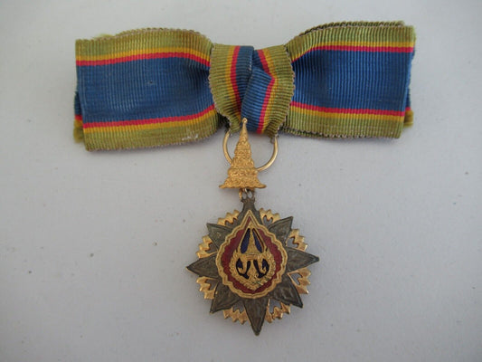THAILAND ORDER OF THE CROWN FOR LADIES. TYPE 2. RARE
