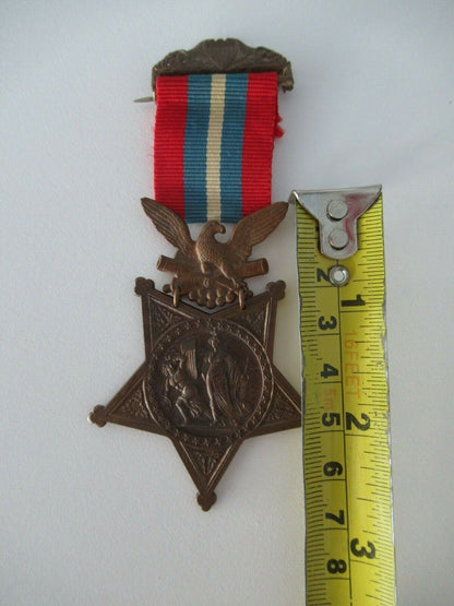 USA MOH ARMY MEDAL. TYPE 2. NOT NAMED. WITH MAKER'S NAME. ORIGINAL!