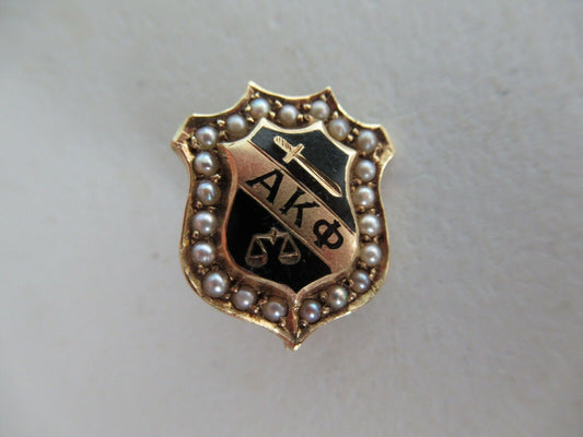 USA FRATERNITY PIN ALPHA KAPPA PHI. MADE IN GOLD 10K. NAMED. DATED 191