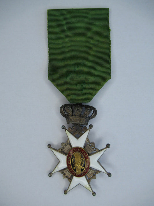 SWEDEN ORDER OF VASA KNIGHT GRADE 2ND CLASS. MADE IN SILVER. EXTREMEMLY RARE!