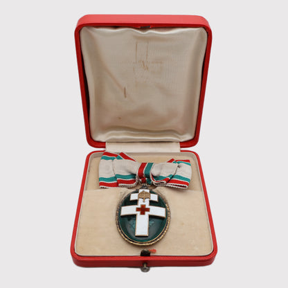 Hungary Red Cross Medal for Merit, Cased