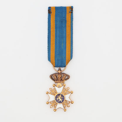 NETHERLANDS ORDER OF THE LION LARGE SIZE MINIATURE MADE IN GOLD VERY RARE. VF+