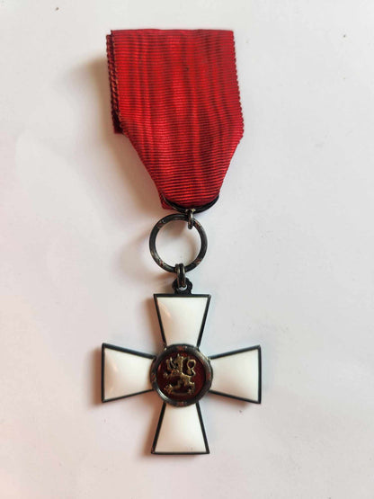 FINLAND ORDER OF THE LION KNIGHT GRADE.