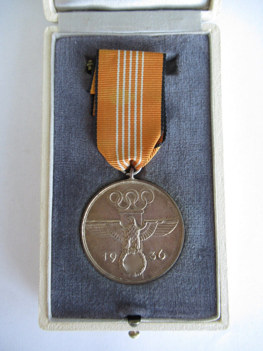 GERMANY III REICH OLYMPIC MEDAL. BOXED.RR!