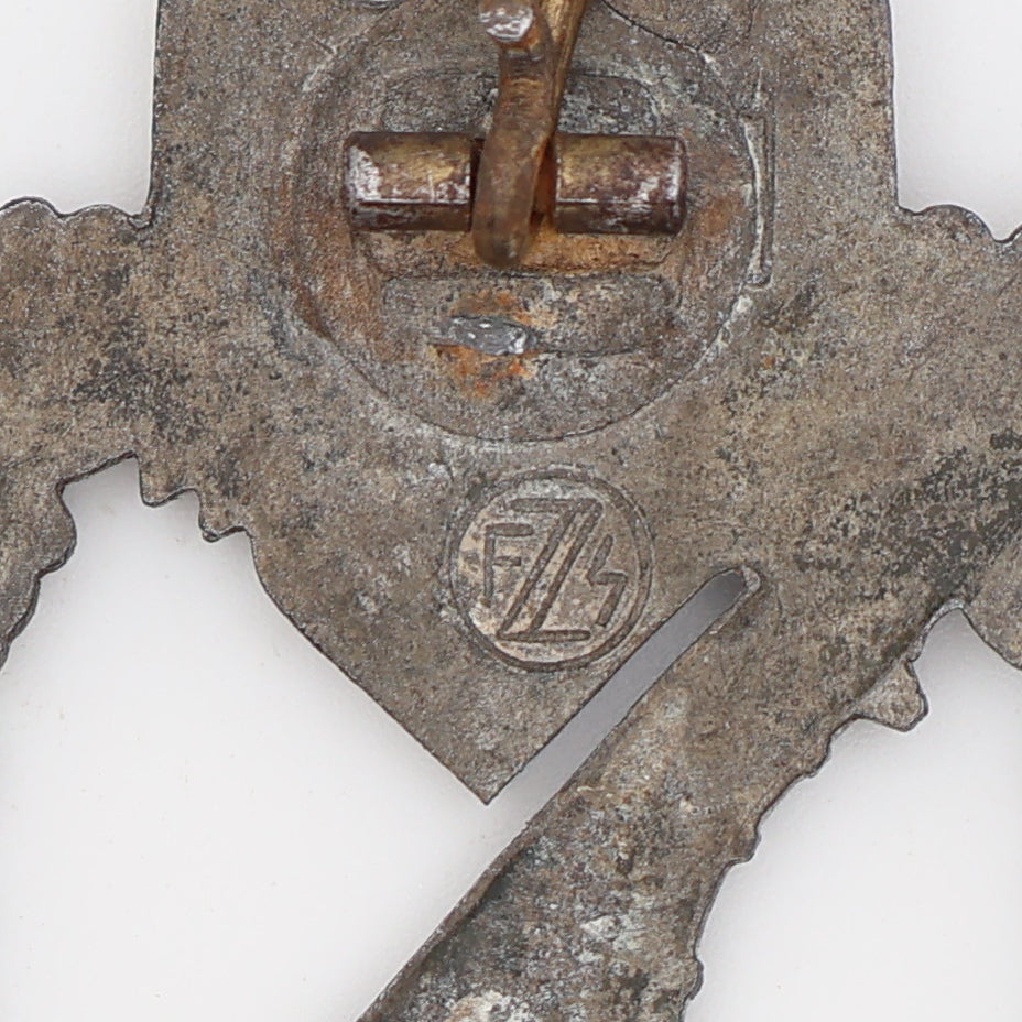 German WWII Silver Infantry Assault Badge, F//Z