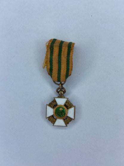 LUXEMBOURG ORDER OF THE OAKEN CROWN GRAND OFFICER GRADE MINIATURE. RARE!