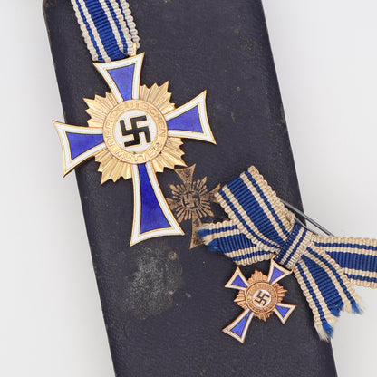 German WWII Gold Mother's Cross, W/ Case & Miniature
