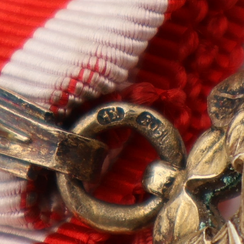 Czechoslovakia Order of the White Lion II Class Set