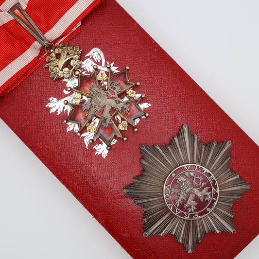 Czechoslovakia Order of the White Lion II Class Set