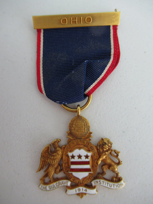 USA SOCIETY BADGE MEDAL. MADE IN GOLD (17.25GRAMS). NAMED. NUMBERED 401. MARKED "TIFFANY & CO. 14K". VERY RARE!