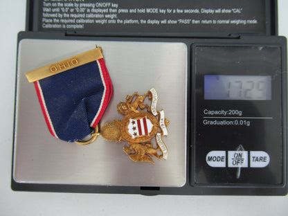 USA SOCIETY BADGE MEDAL. MADE IN GOLD (17.25GRAMS). NAMED. NUMBERED 401. MARKED "TIFFANY & CO. 14K". VERY RARE!