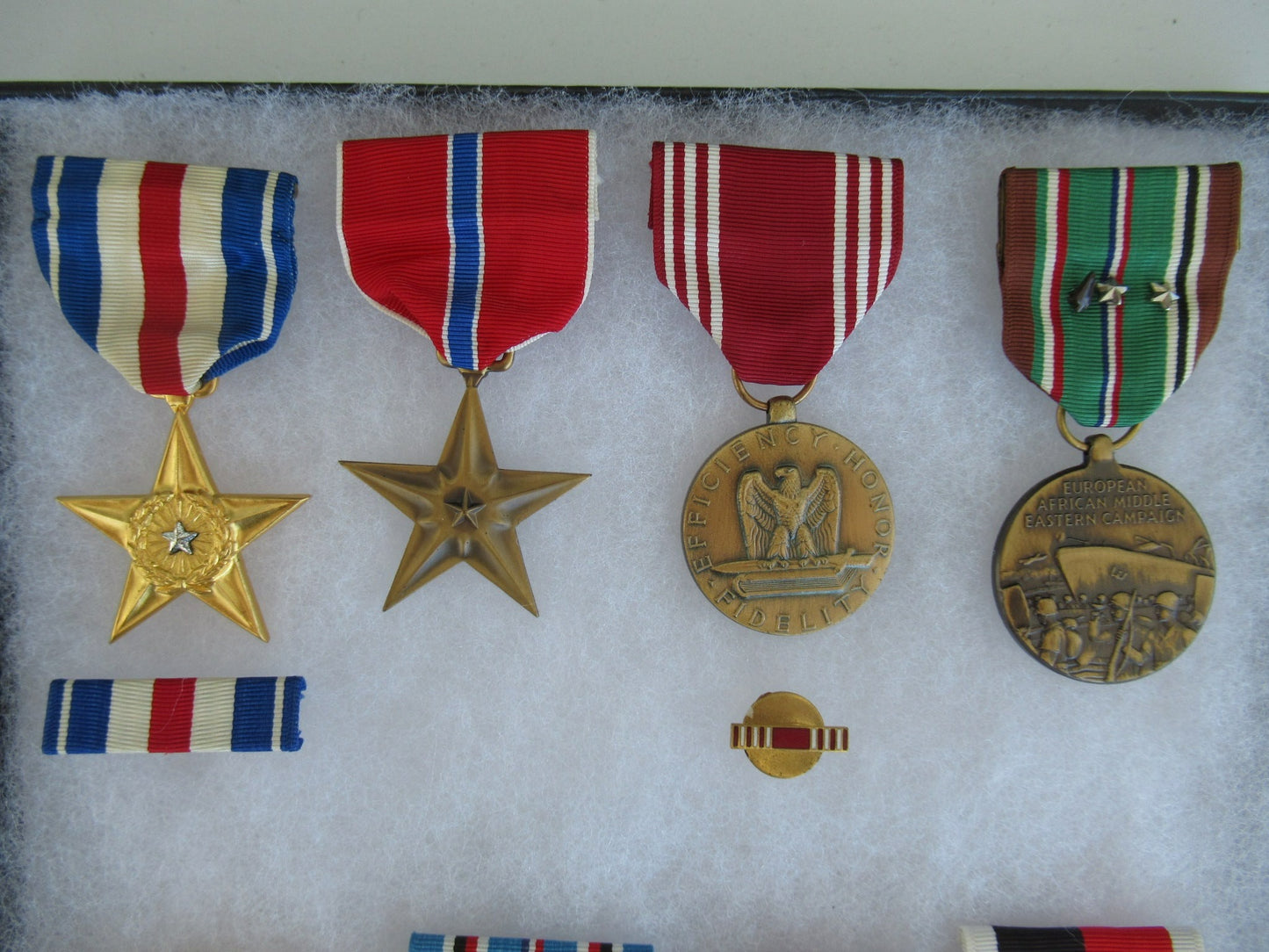 USA GROUP OF MEDALS DOCUMENTS BELONGING TO SGT. JOSEPH POLUS.