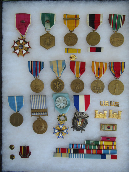 USA GROUP OF MEDALS DOCUMENTS BELONGING TO COL. PHILIP J. GALANTI.