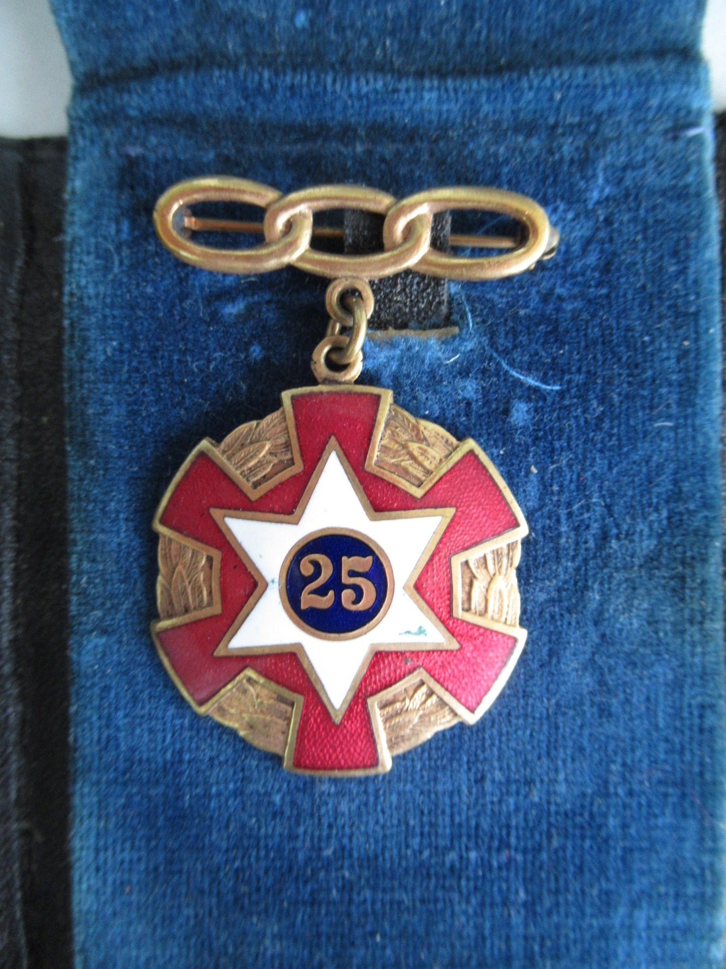 CANADA 1928 masonic lodge membership medal. NAMED. DATED. MARKED. IN ORIGINAL POUCH.