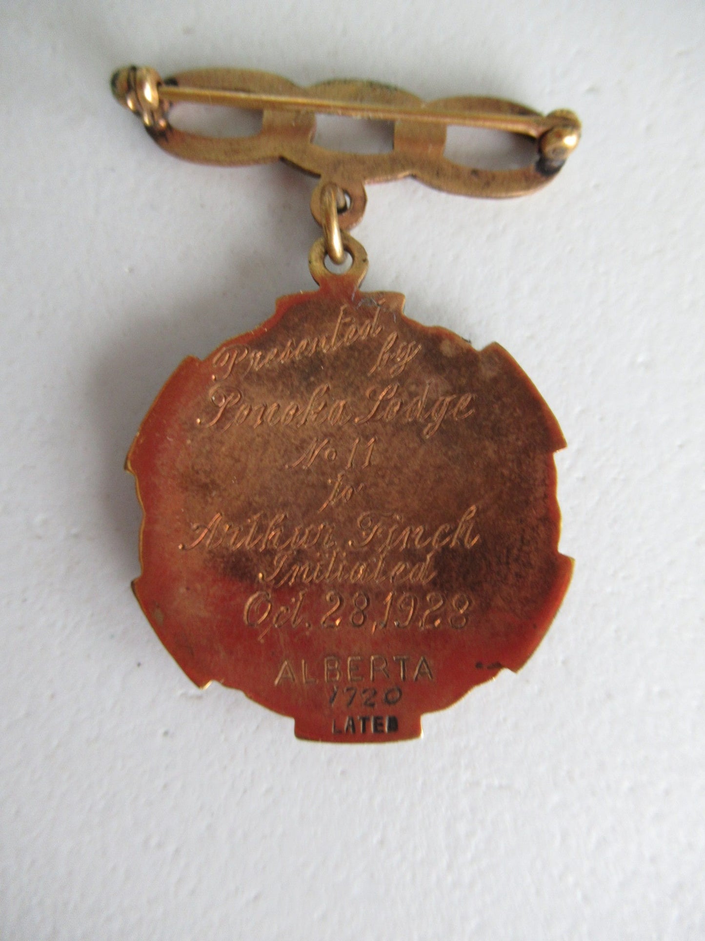 CANADA 1928 masonic lodge membership medal. NAMED. DATED. MARKED. IN ORIGINAL POUCH.