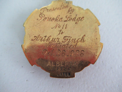 CANADA 1928 masonic lodge membership medal. NAMED. DATED. MARKED. IN ORIGINAL POUCH.