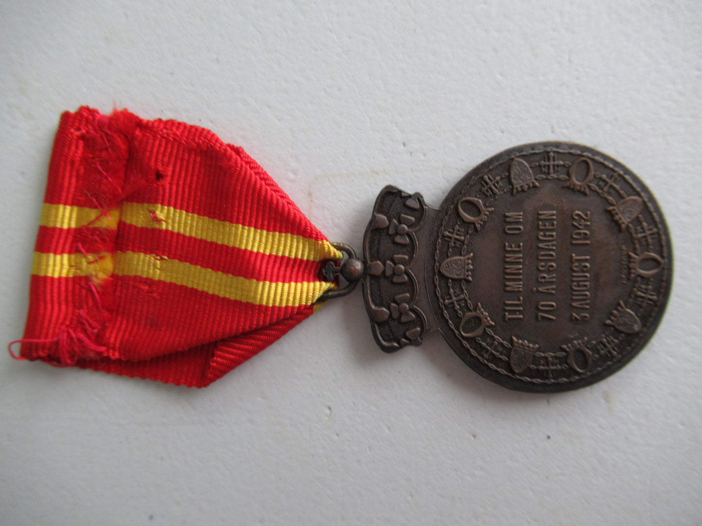 NORWAY HAAKON VII 70TH BIRTHDAY MEDAL 1942. RR!