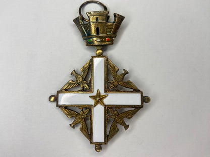 Italy  Order of Merit commander grade neck badge. Missing cravat.