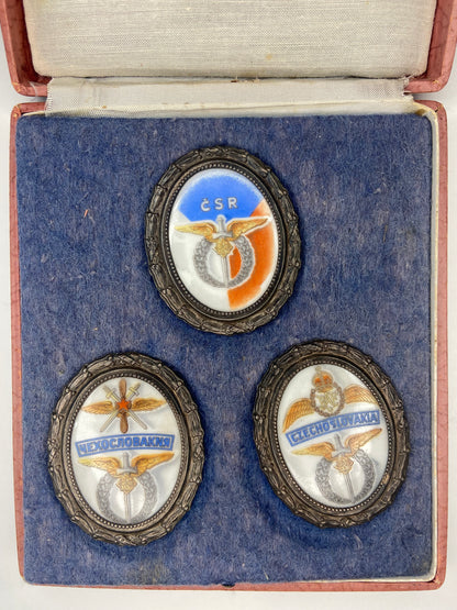 CZECHOSLOVAKIA 3 AIR FORCES BADGES. CASED RARE. VF+  MEDAL