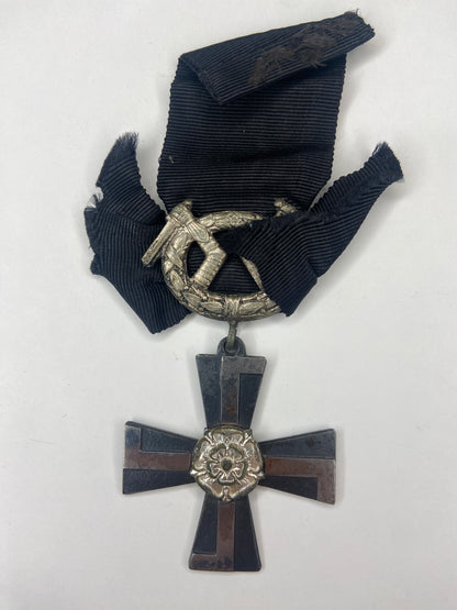 FINLAND ORDER OF LIBERTY 1941 4TH CLASS FOR  NEXT OF KIN. VF+