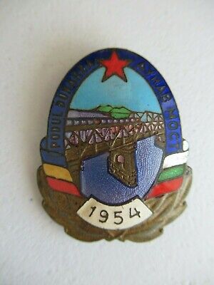 BULGARIA ROMANIA DANUBE BORDER FRIENDSHIP BRIDGE 1954 BADGE W/ DOCUMEN