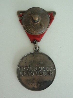 SOVIET RUSSIA LABOR DISTINCTION MEDAL ON SMALL RIBBON #25,001. ORIGINA