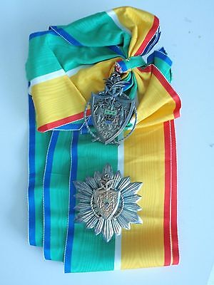 加蓬国家功勋大勋章。稀有的。 EF！