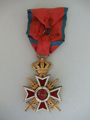 ROMANIA KINGDOM CROWN ORDER OFFICER GRADE W/ SWORDS. TYPE 2. RARE! 2