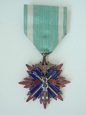 JAPAN ORDER OF THE GOLDEN KITE 5TH CLASS. RARE. VF+