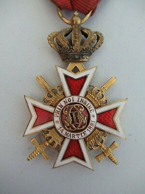 ROMANIA KINGDOM CROWN ORDER OFFICER GRADE W/ SWORDS. TYPE 2. RARE! 3