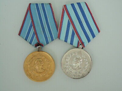 BULGARIA SOCIALIST 20 & 10 YEAR SERVICE MEDAL IN THE MVR. TYPE 3. RARE