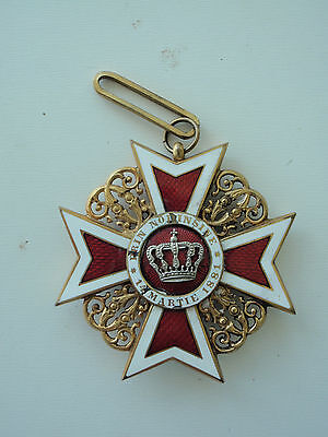 罗马尼亚王国皇冠指挥官勋章颈徽。类型 1. 否