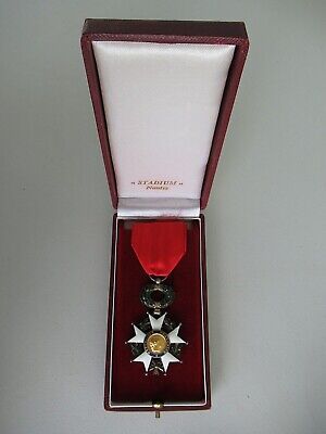 FRANCE ORDER OF THE LEGION OF HONOR KNIGHT GRADE. CASED