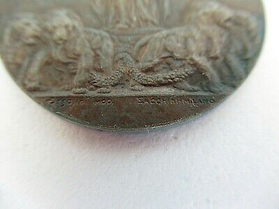ITALY WWI VICTORY MEDAL WITH SACCHINI SIGNATURE. OFFICIAL ISSUE. 4