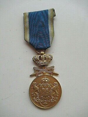 ROMANIA KINGDOM LOYAL SERVICE MEDAL 1ST CLASS W/ SWORDS.TYPE 2. RARE!