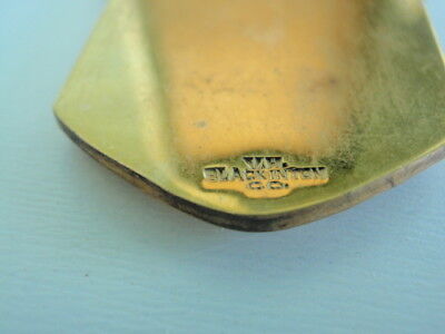 USA 1946 SHARPSHOOTER BADGE MEDAL W/ 3 BARS. GOLD FILLED. MARKED. BOX.
