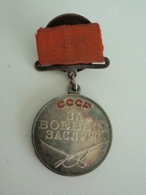 SOVIET RUSSIA MEDAL FOR MERIT ON SMALL RIBBON #403,958. ORIGINAL. RARE