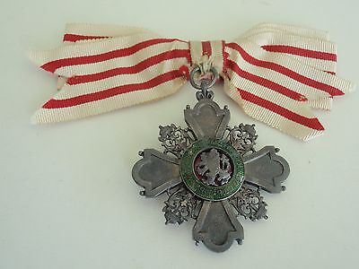 BULGARIA ORDER OF THE RED CROSS 2ND CLASS FOR LADIES. RARE.  VF+