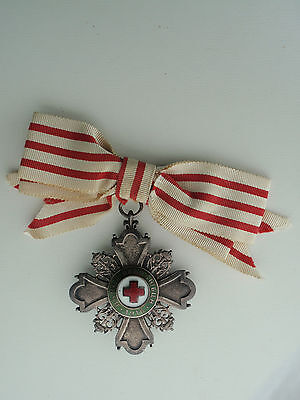 BULGARIA KINGDOM ORDER OF THE RED CROSS 2nd CLASS FOR LADIES. EF!