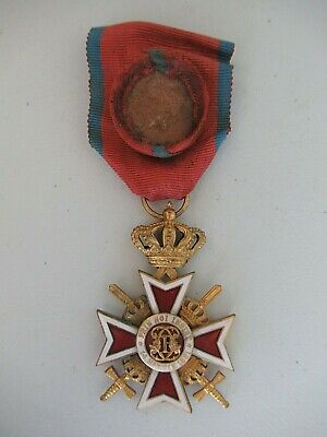 ROMANIA KINGDOM CROWN ORDER OFFICER GRADE W/ SWORDS. TYPE 2. RARE! 2