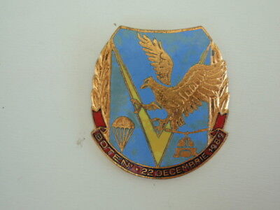 ROMANIA SOCIALIST PARASHOOTIST DIVISION BADGE MEDAL. RARE. VF+