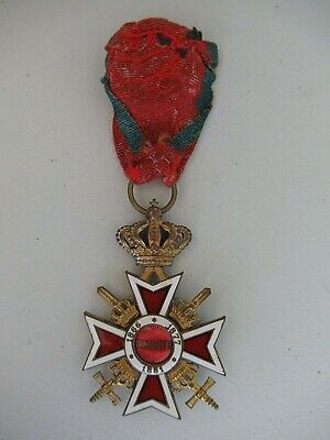 ROMANIA KINGDOM CROWN ORDER OFFICER GRADE W/ SWORDS. TYPE 2. RARE! 1