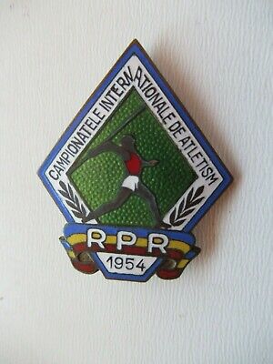 ROMANIA SOCIALIST RPR 1954 ROMANIAN ATHLETIC CHAMPIONSHIP BADGE MEDAL.