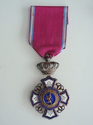比利时刚果狮子骑士勋章。 1 型，带小表冠。稀有的！