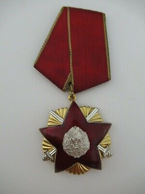 罗马尼亚社会主义保卫祖国勋章三级RSR。 6