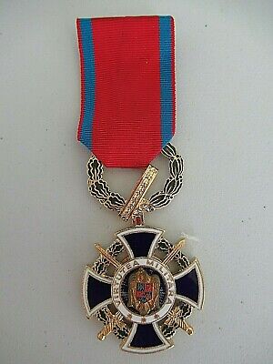 ROMANIA MILITARY BRAVERY ORDER 2000 COMMANDER 1ST GRADE W/ SWORDS. SILVER