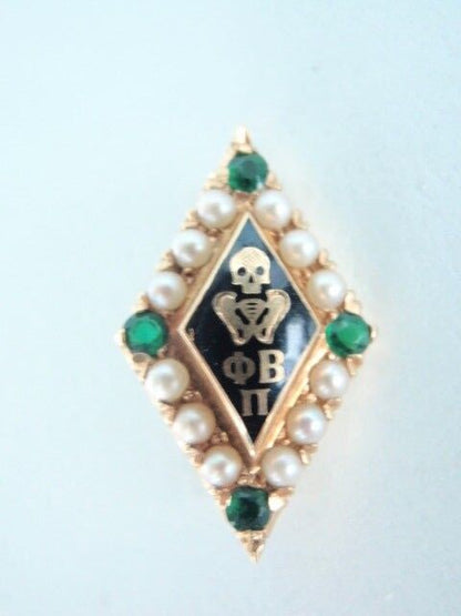 USA FRATERNITY PIN PHI BETA PI . MADE IN GOLD. 3.64GM. NAMED. #6844. 1